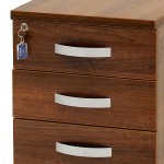 Hire our Executive Mobile Pedestal