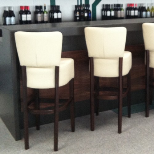 Fine Dining Stool